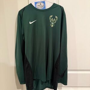 Nike Green Dri-FIT NBA Shirt Milwaukee Bucks